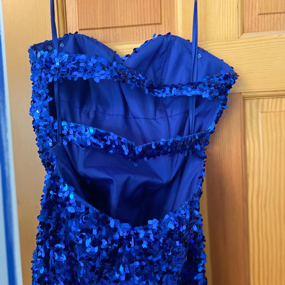 Sequin blue formal dress